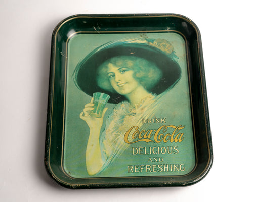 COCA COLA TRAY - DELICIOUS AND REFRESHING