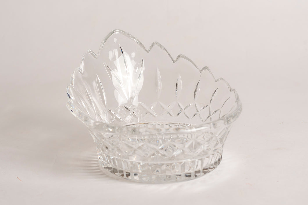 CRYSTAL GLASS CROWN SHAPED BOWL