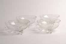 FOOTED CLEAR GLASSES - SET OF FOUR