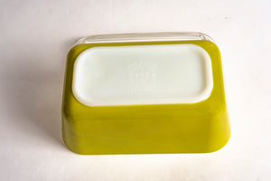 PYREX VERDE GREEN CASSEROLE DISH W/LID