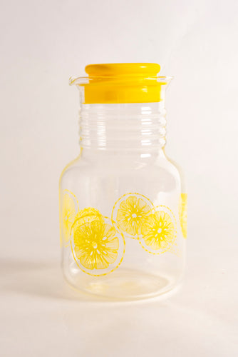 PYREX JUICE PITCHER/CARAFE