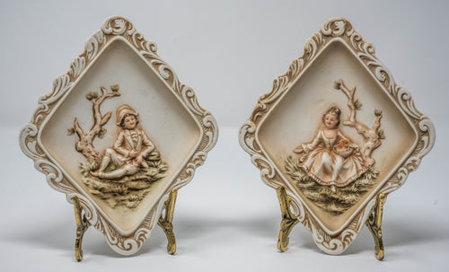 PAIR OF VINTAGE LEFTON PORCELAIN WALL PLAQUES - COLONIAL COUPLE